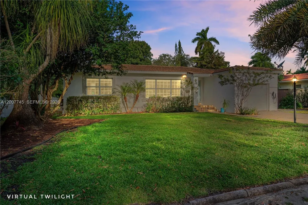 11790 NE 8th Ave Biscayne Park, FL 33161