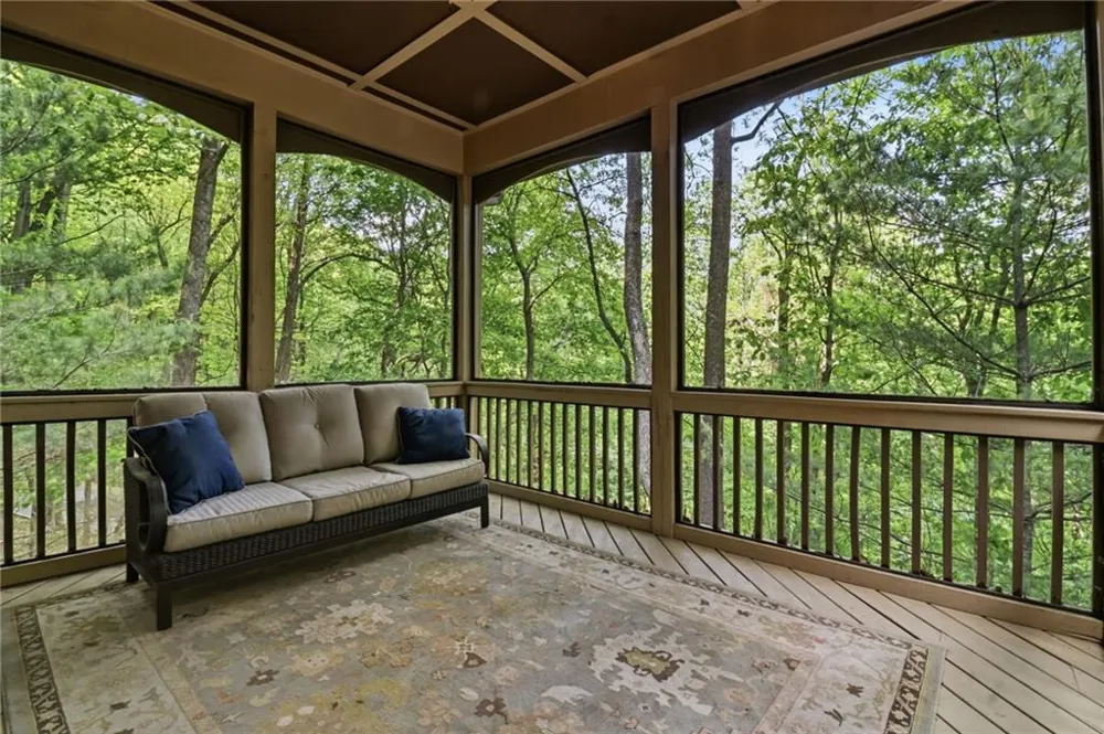 1105 Valley View Drive Big Canoe, GA 30143