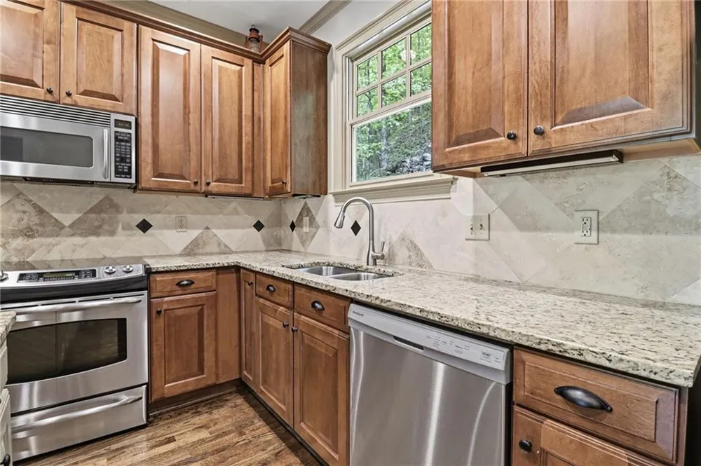 1105 Valley View Drive Big Canoe, GA 30143