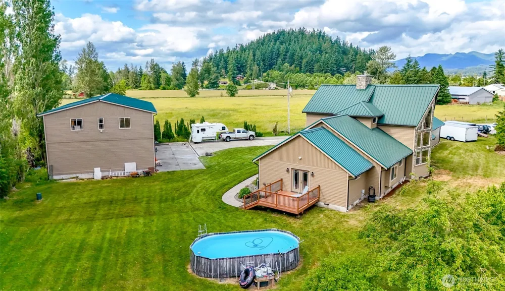 47335 260th Avenue SE Enumclaw, WA 98022