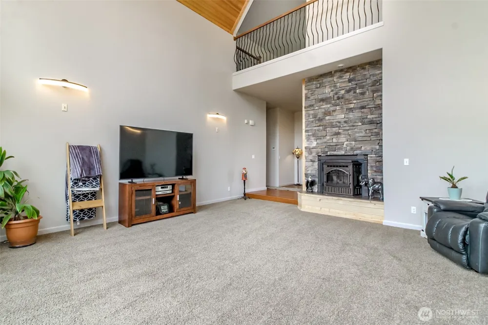 47335 260th Avenue SE Enumclaw, WA 98022