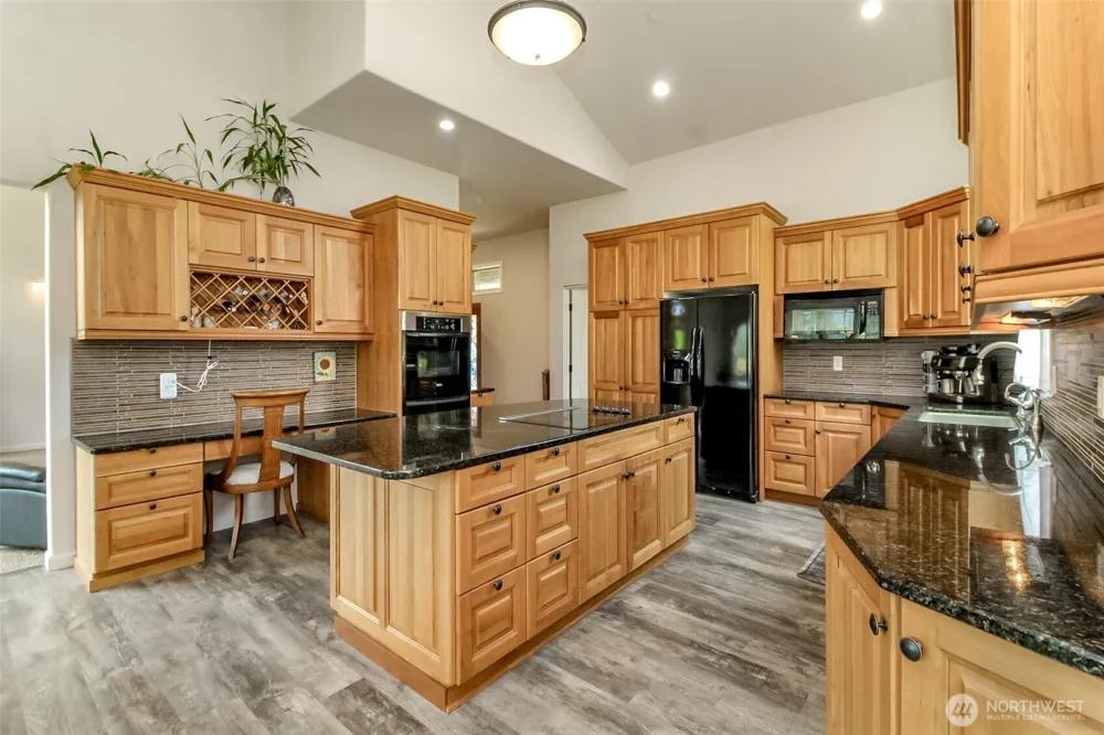 47335 260th Avenue SE Enumclaw, WA 98022