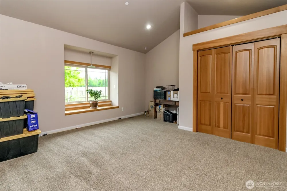 47335 260th Avenue SE Enumclaw, WA 98022