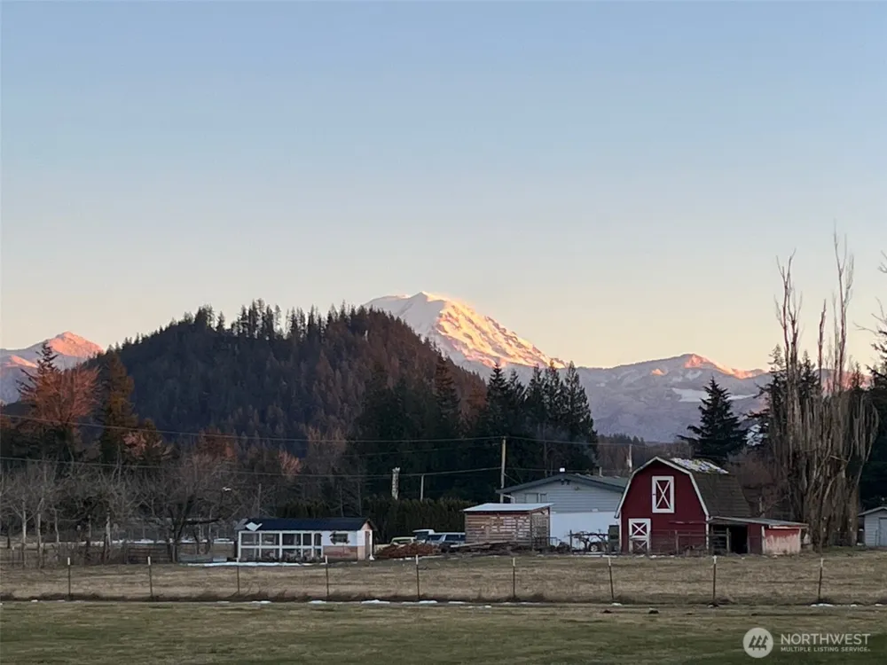 47335 260th Avenue SE Enumclaw, WA 98022