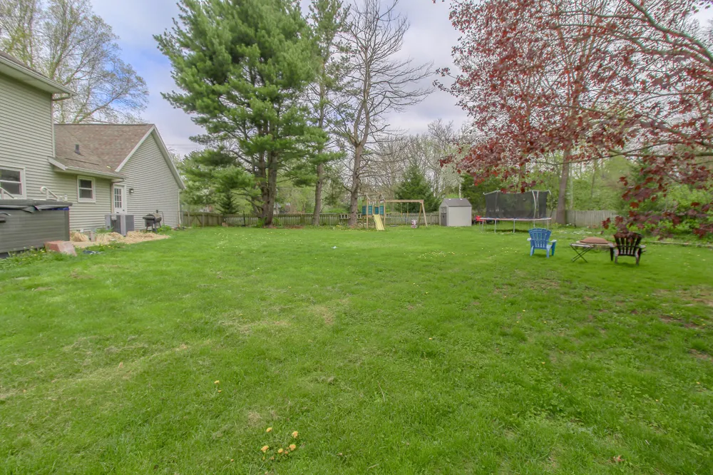 4946 Catskill Street Galesburg, MI 49053