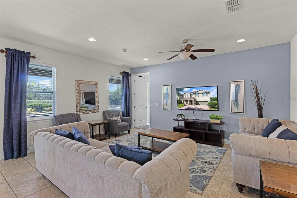7527 MARKER AVENUE Kissimmee, FL 34747