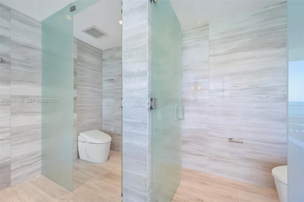 18975 Collins Ave #700 Sunny Isles Beach, FL 33160