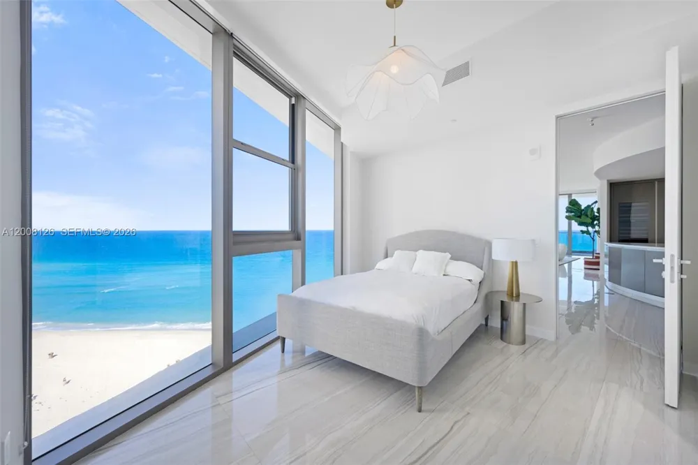 18975 Collins Ave #700 Sunny Isles Beach, FL 33160