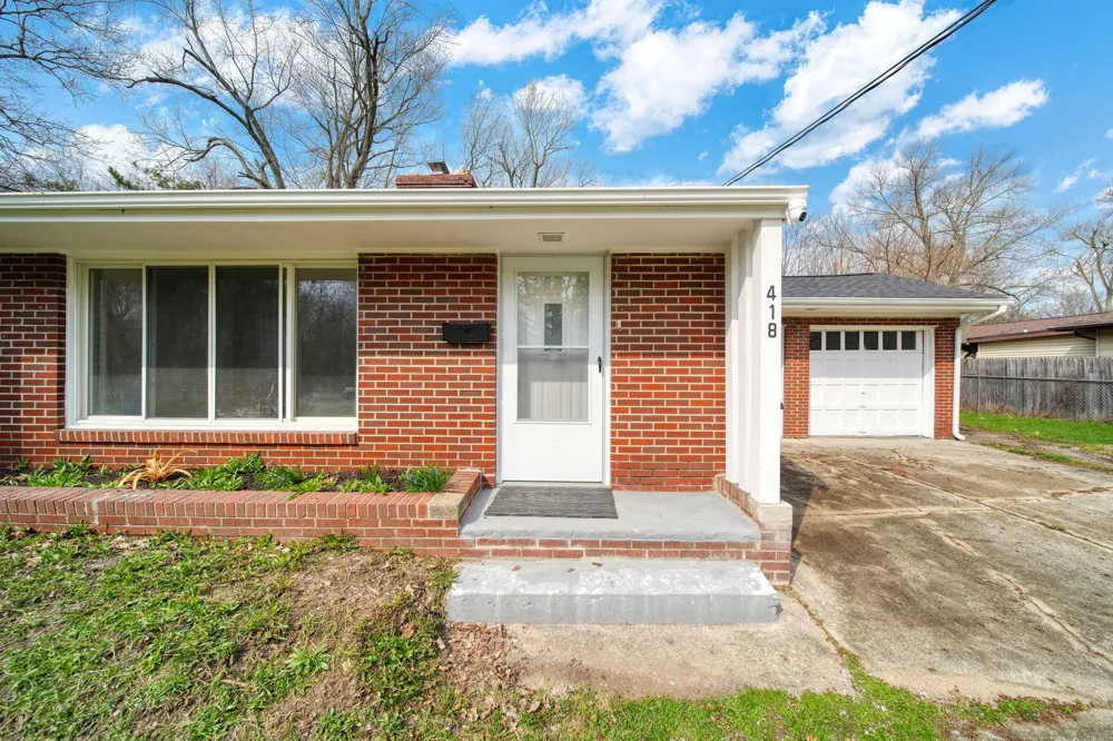 418 S Scott Street Adrian, MI 49221