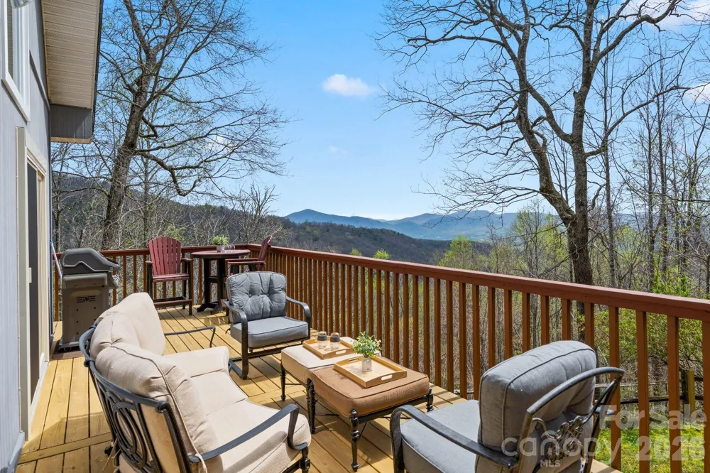 108 Hickory Forest Road Fairview, NC 28730