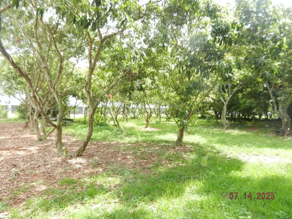 18950 SW 240th ST Homestead, FL 33031