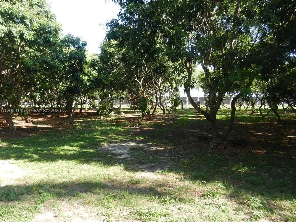 18950 SW 240th ST Homestead, FL 33031