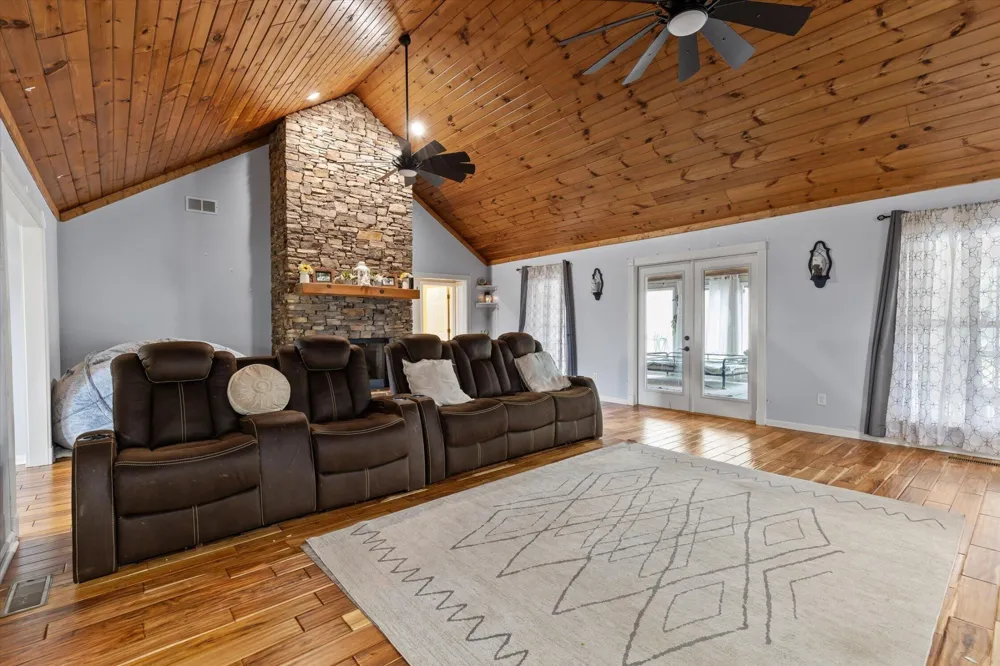 19 Dimple Lane Ringgold, GA 30736