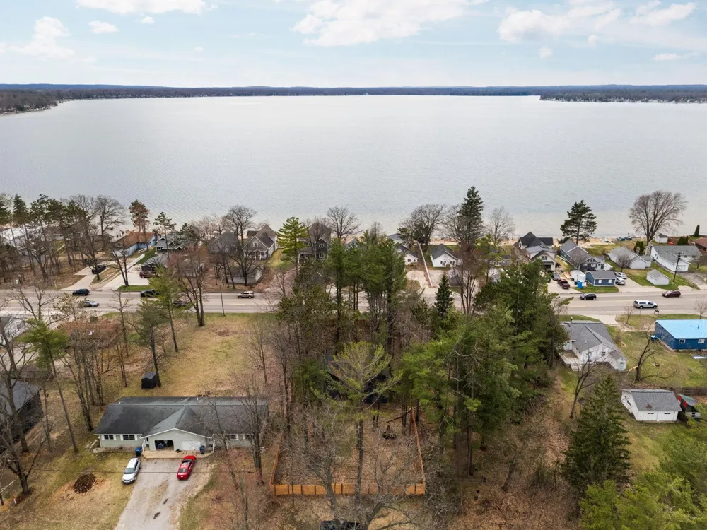 602 S King Street Lake City City, MI 49651