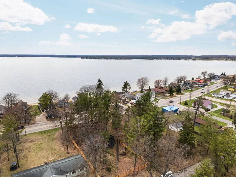 602 S King Street Lake City City, MI 49651