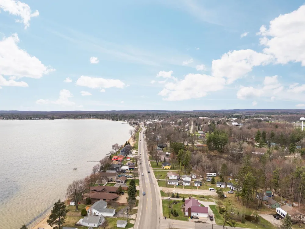 602 S King Street Lake City City, MI 49651