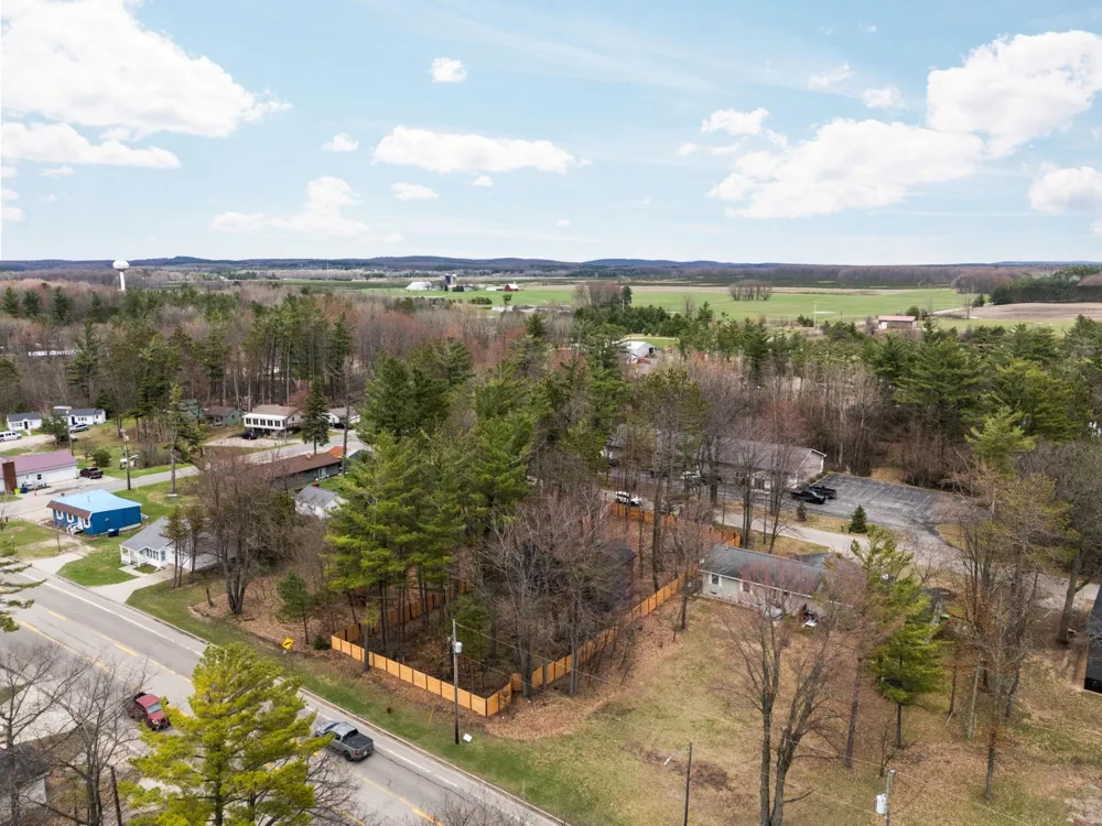 602 S King Street Lake City City, MI 49651