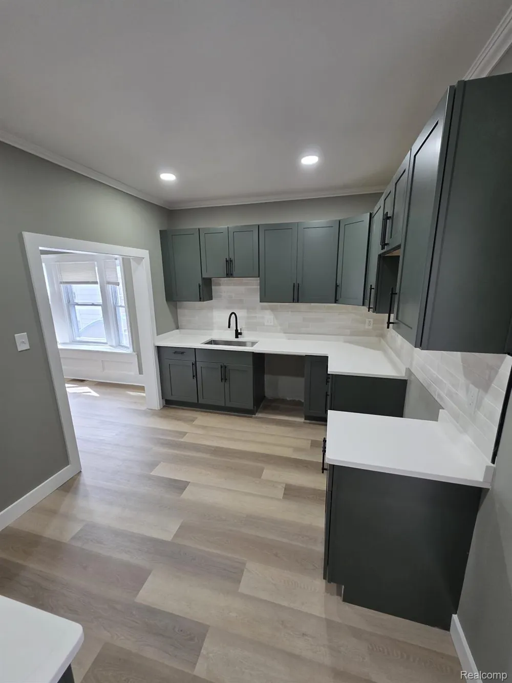 2144 4th Street Trenton City, MI 48183