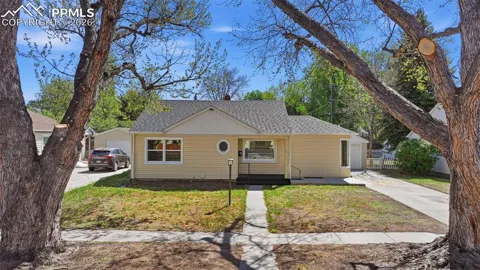 2307 El Paso Street