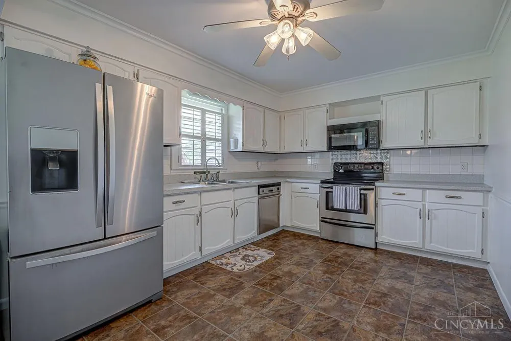 403 Redwood Drive Trenton, OH 45067