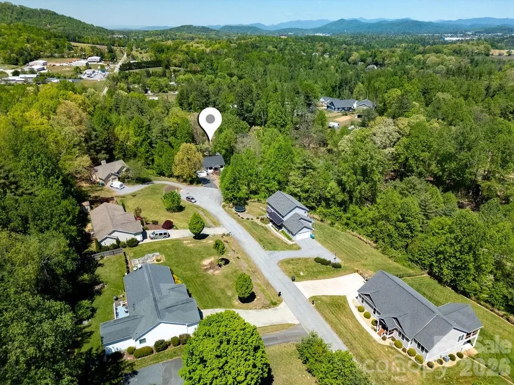 404 High Ridge Drive Mills River, NC 28759