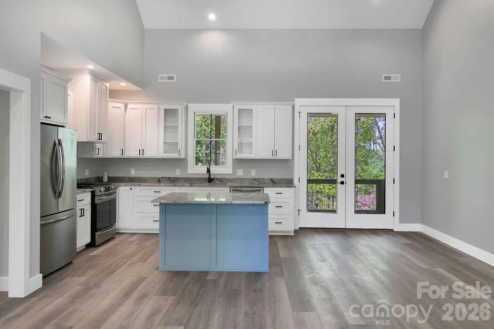404 High Ridge Drive Mills River, NC 28759