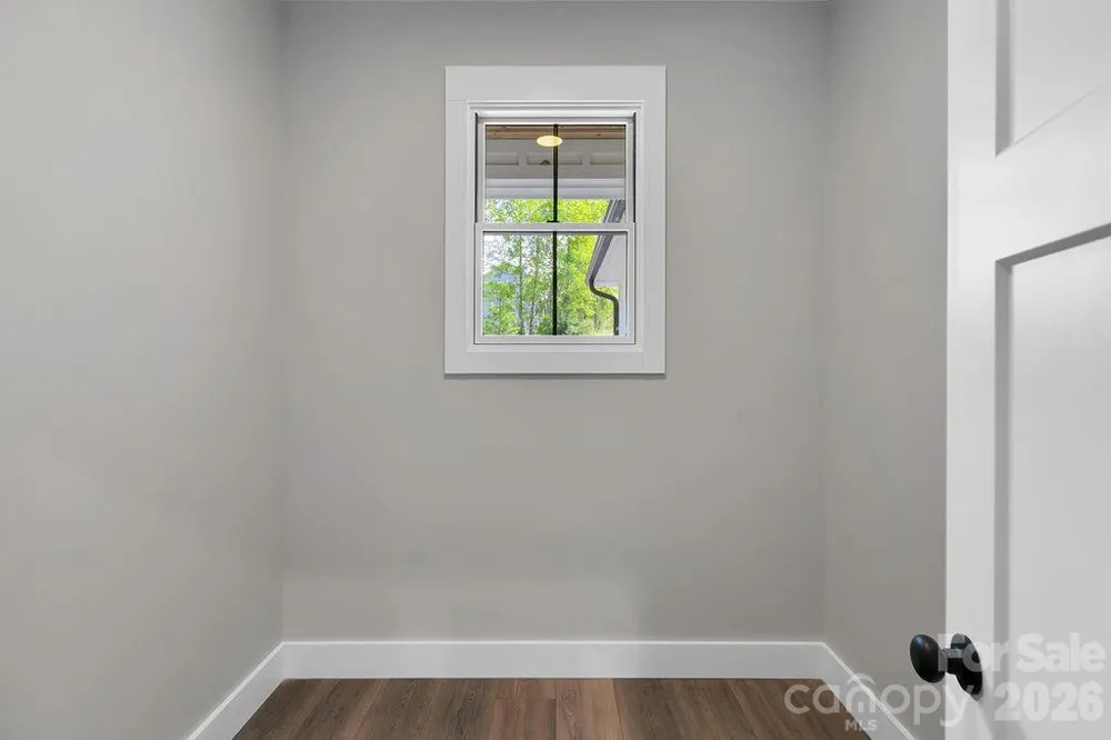 404 High Ridge Drive Mills River, NC 28759