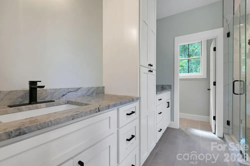 404 High Ridge Drive Mills River, NC 28759
