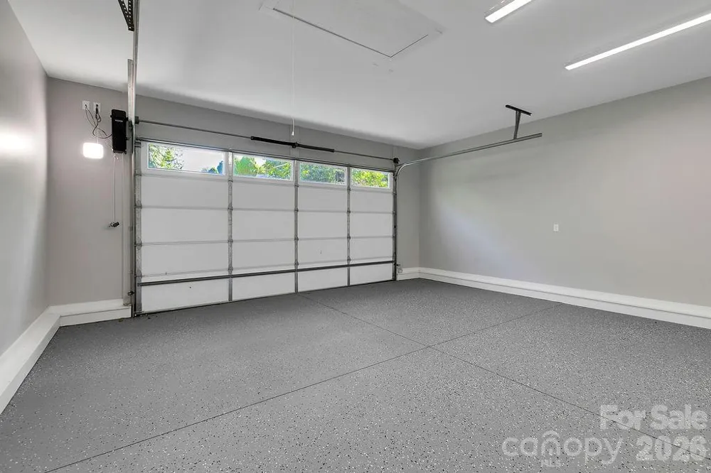 404 High Ridge Drive Mills River, NC 28759