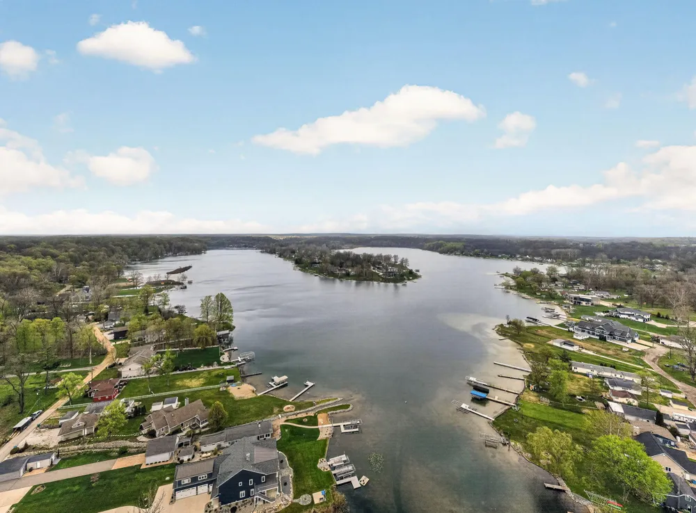 66175 South Drive Cassopolis, MI 49031