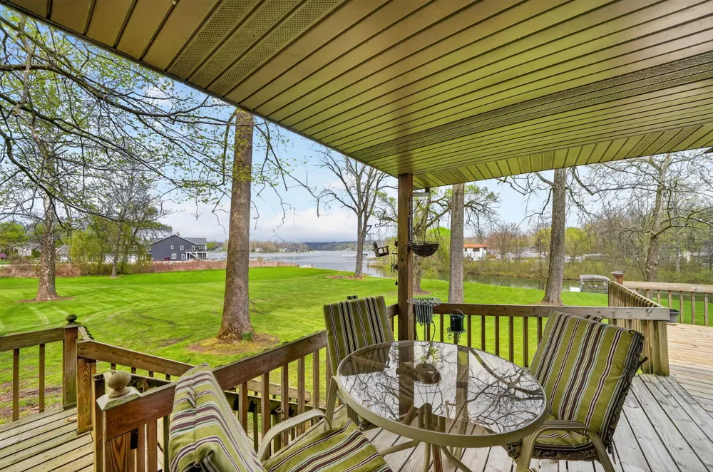 66175 South Drive Cassopolis, MI 49031