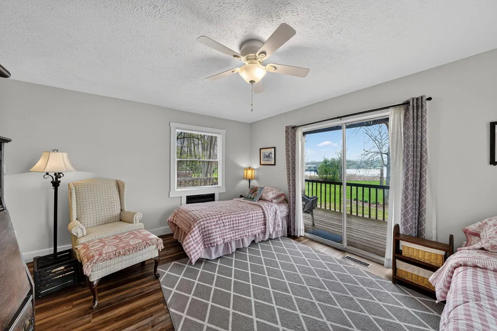 66175 South Drive Cassopolis, MI 49031