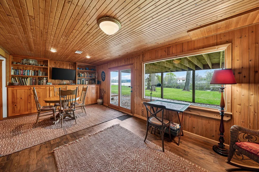 66175 South Drive Cassopolis, MI 49031