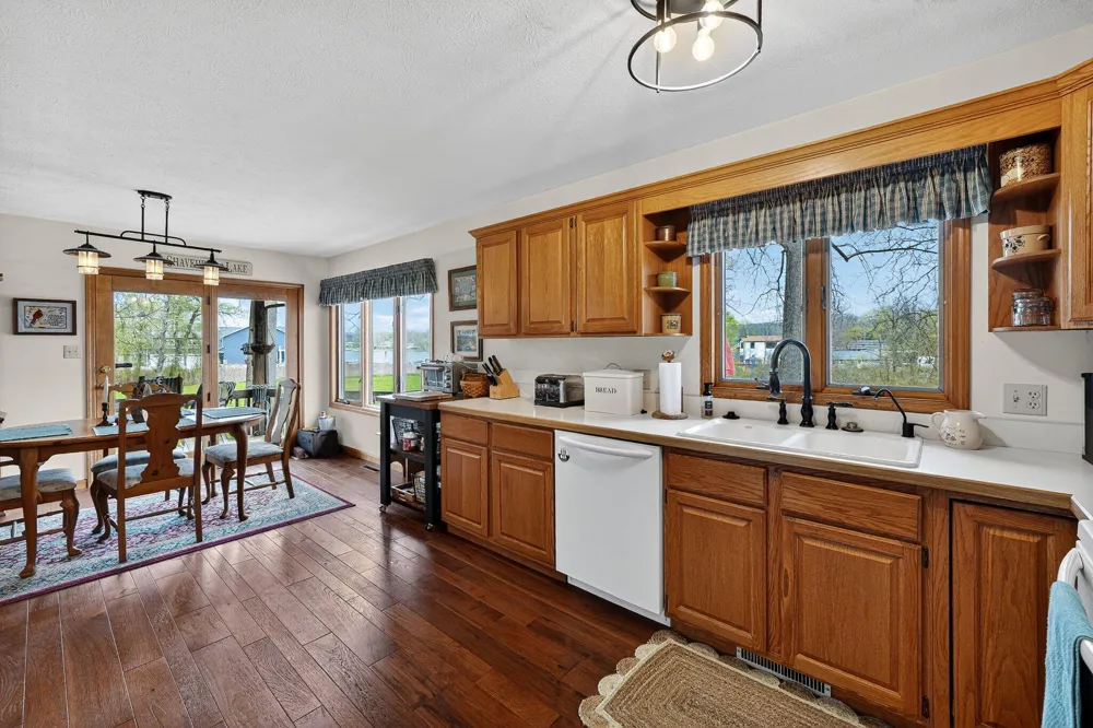 66175 South Drive Cassopolis, MI 49031