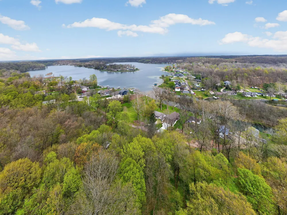 66175 South Drive Cassopolis, MI 49031