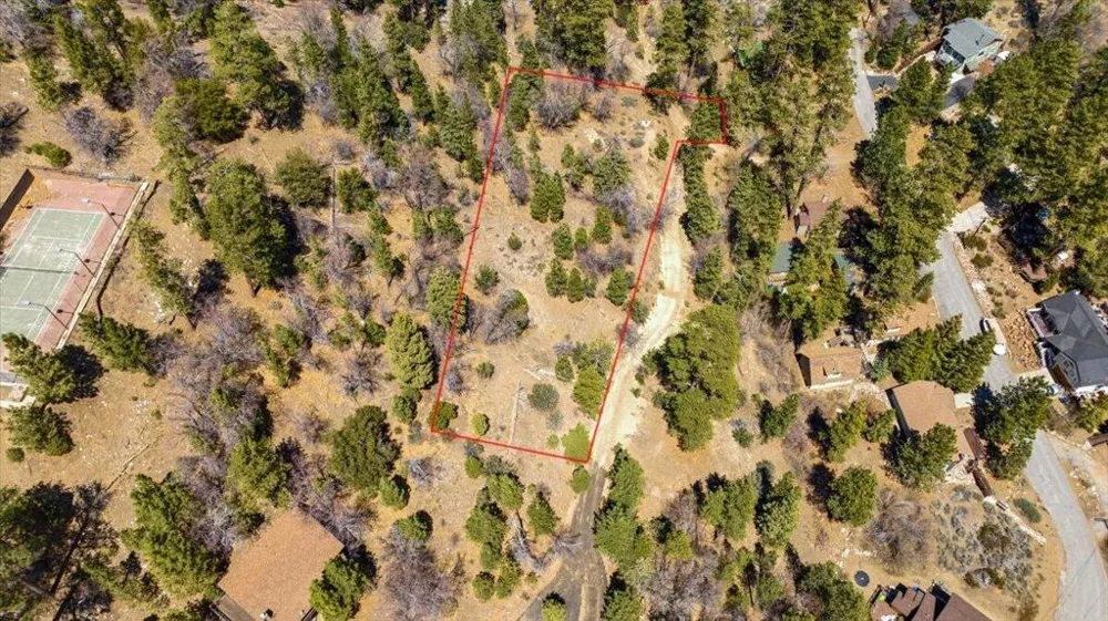 1286 Fawnskin Drive Fawnskin, CA 92333