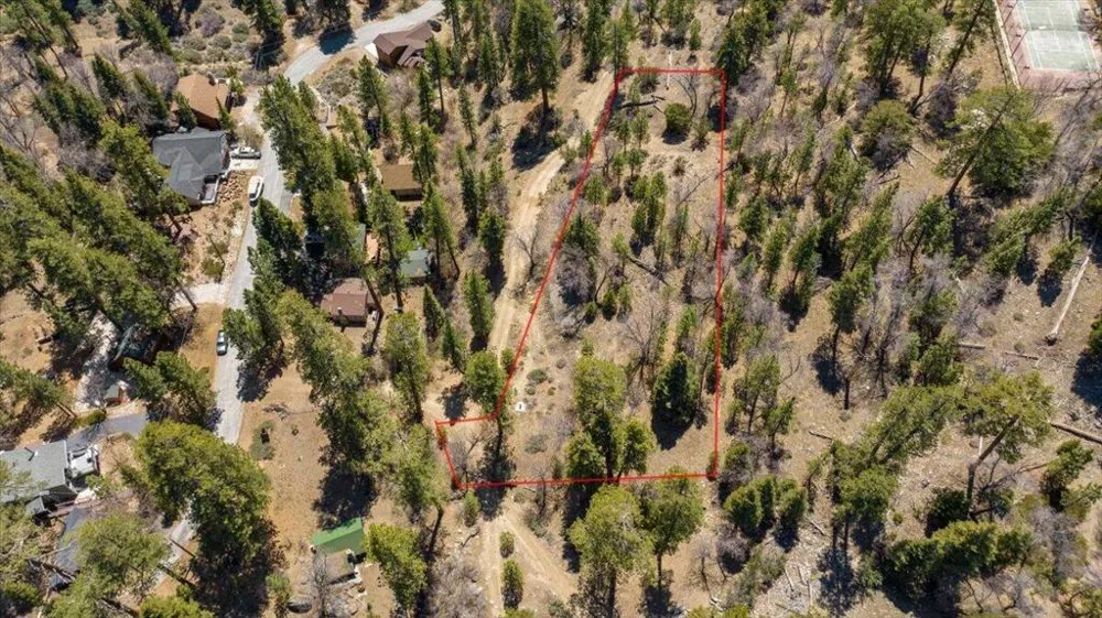 1286 Fawnskin Drive Fawnskin, CA 92333