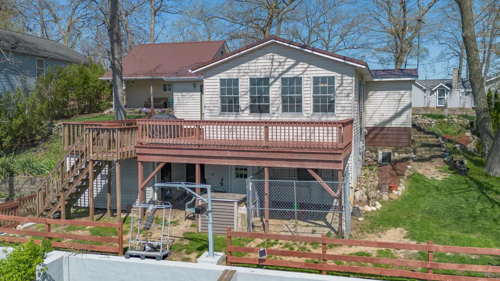 11915 Lakeway Street Prairieville Township, MI 49080