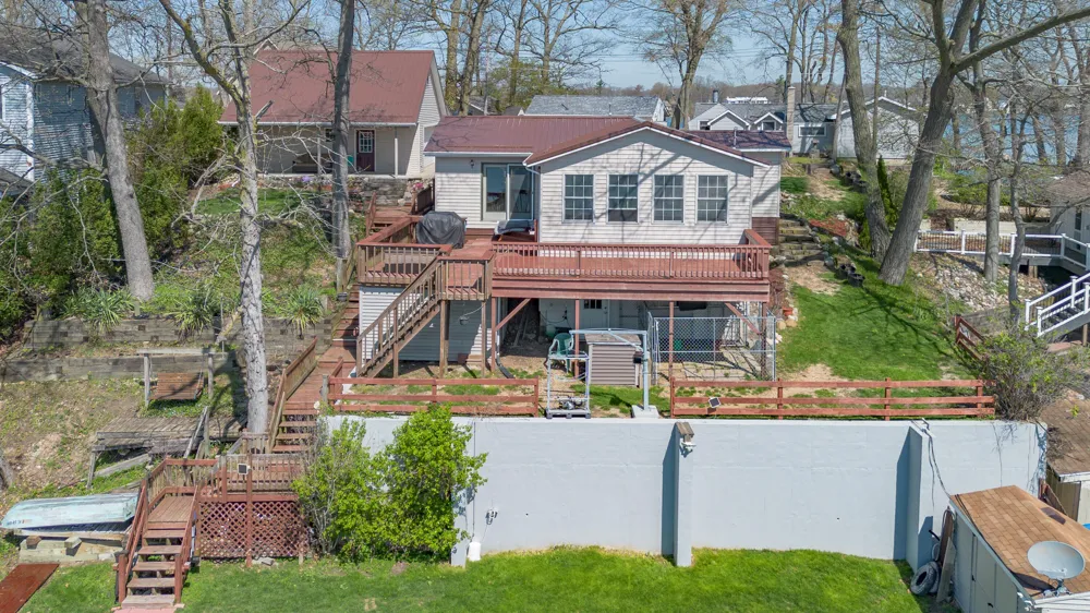 11915 Lakeway Street Prairieville Township, MI 49080