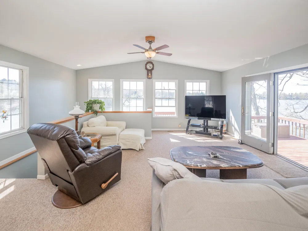 11915 Lakeway Street Prairieville Township, MI 49080