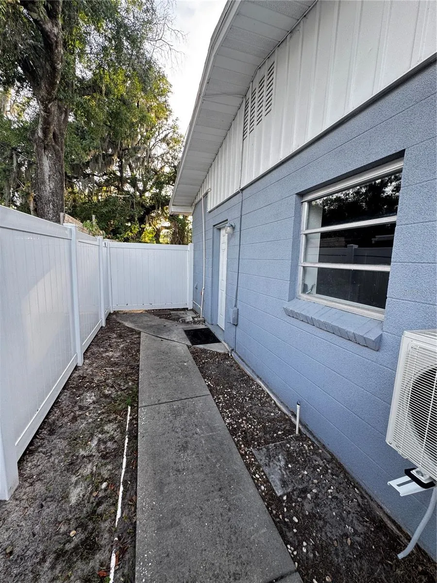 309 BELLE CLAIRE PLACE Temple Terrace, FL 33617