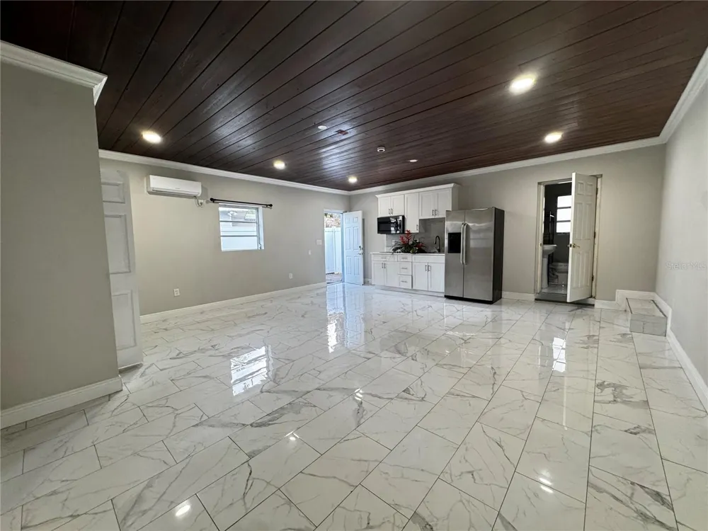 309 BELLE CLAIRE PLACE Temple Terrace, FL 33617