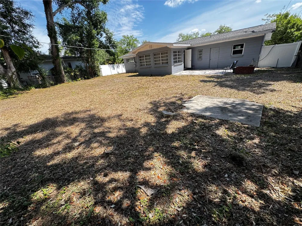 309 BELLE CLAIRE PLACE Temple Terrace, FL 33617
