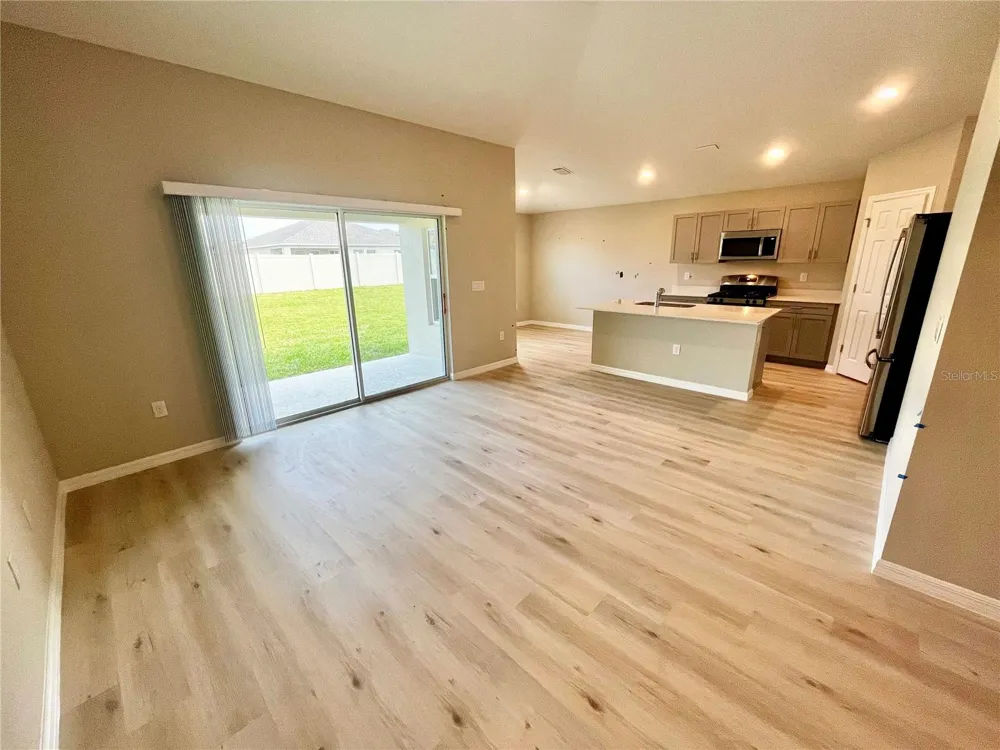 14664 GALLOP RUN DRIVE Lithia, FL 33547