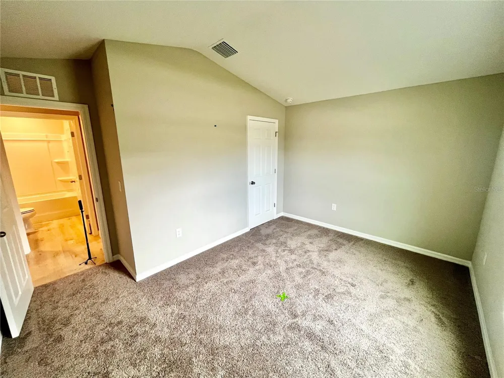 14664 GALLOP RUN DRIVE Lithia, FL 33547