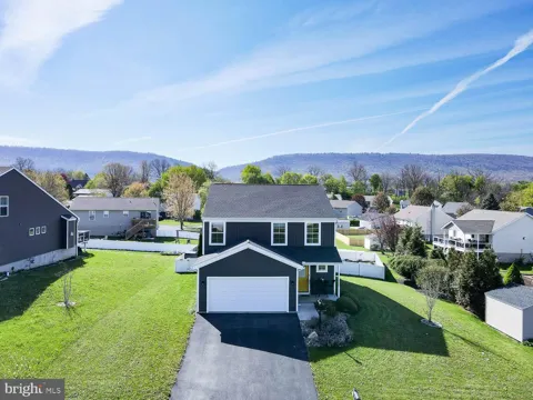 107 SHADY HOLLOW DRIVE