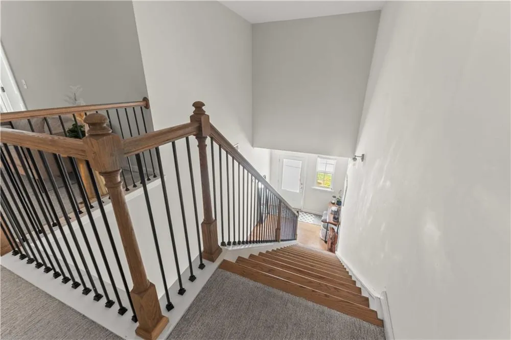 18 Singleton Way Peachtree City, GA 30269