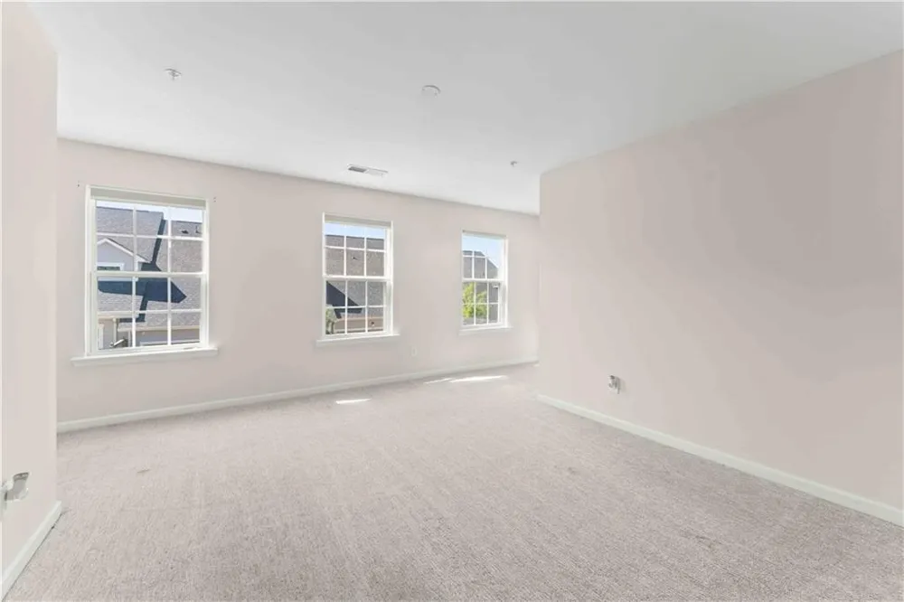 18 Singleton Way Peachtree City, GA 30269
