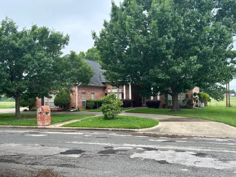 903 Mesquite Lane