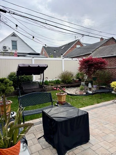 75-19 188th Street Fresh Meadows, NY 11366